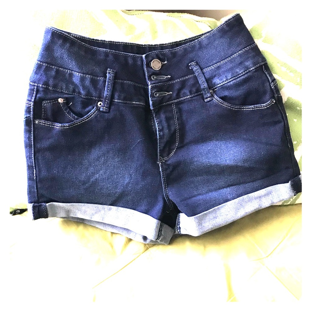 High waist denim shorts